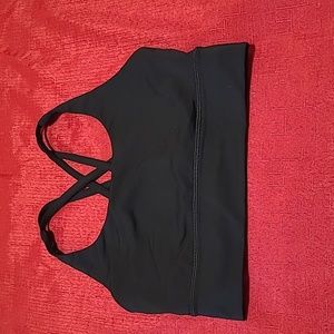 Lululemon Atletica Brass Suport, Color Black ⚫️ ♥️ Size 6